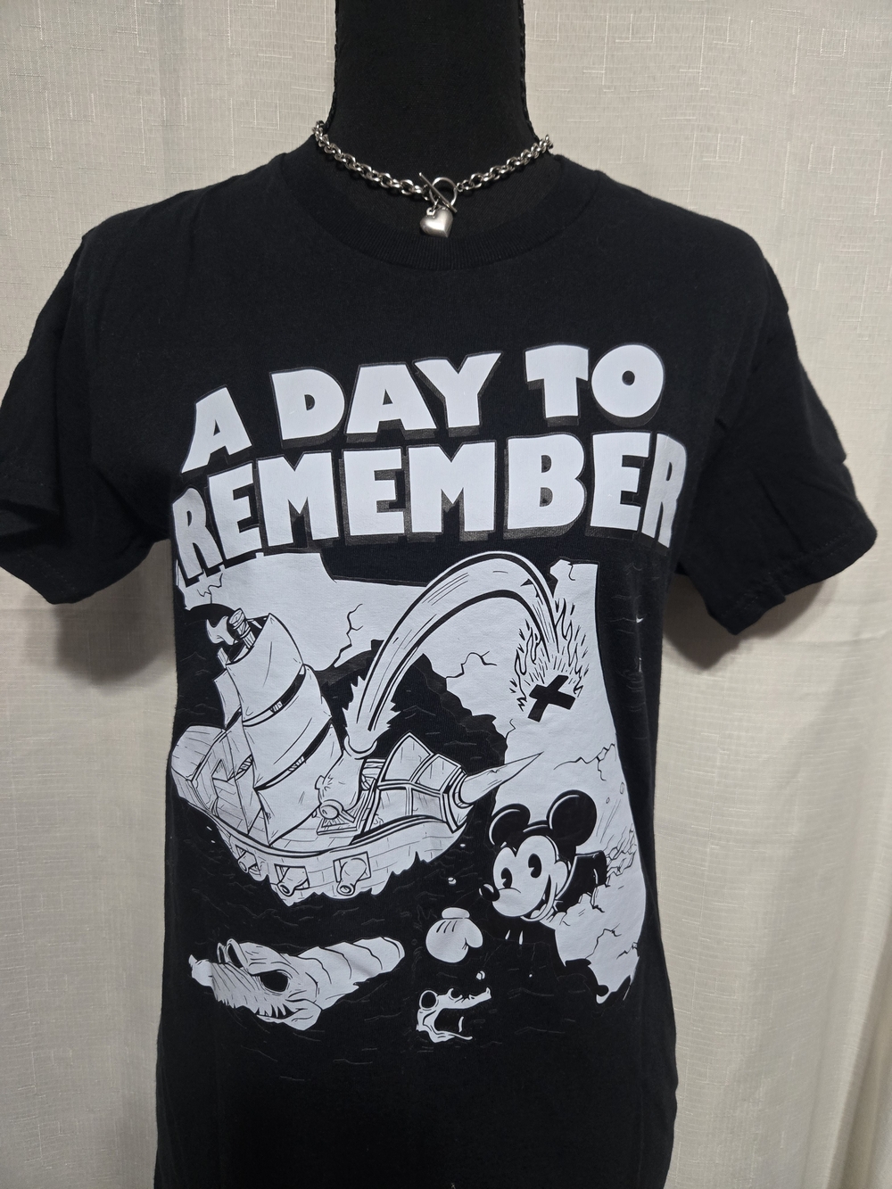 A Day to Remember shirt, Size Small